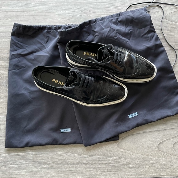 Prada Black Oxford Shoes - Picture 7 of 8